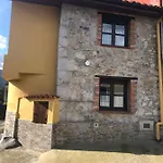El Navariegu 1 Ferienhaus Villanueva de Pria